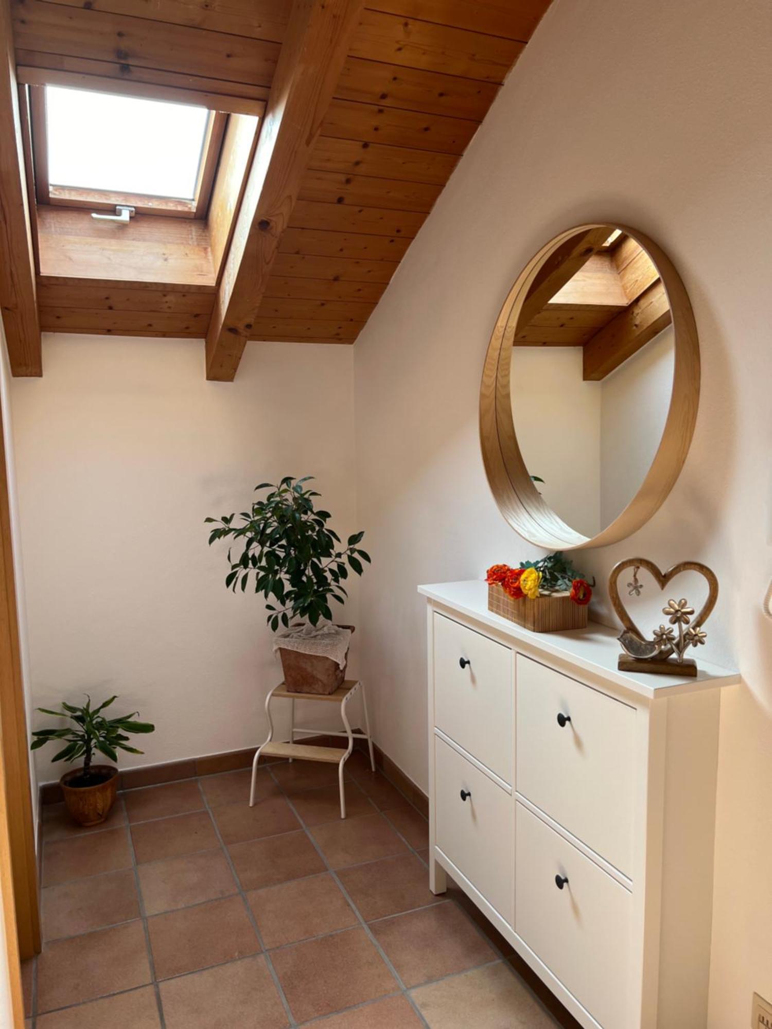 Gemuetliche Dachgeschosswohnung Mit Balkon ไอน์ริง ภายนอก รูปภาพ