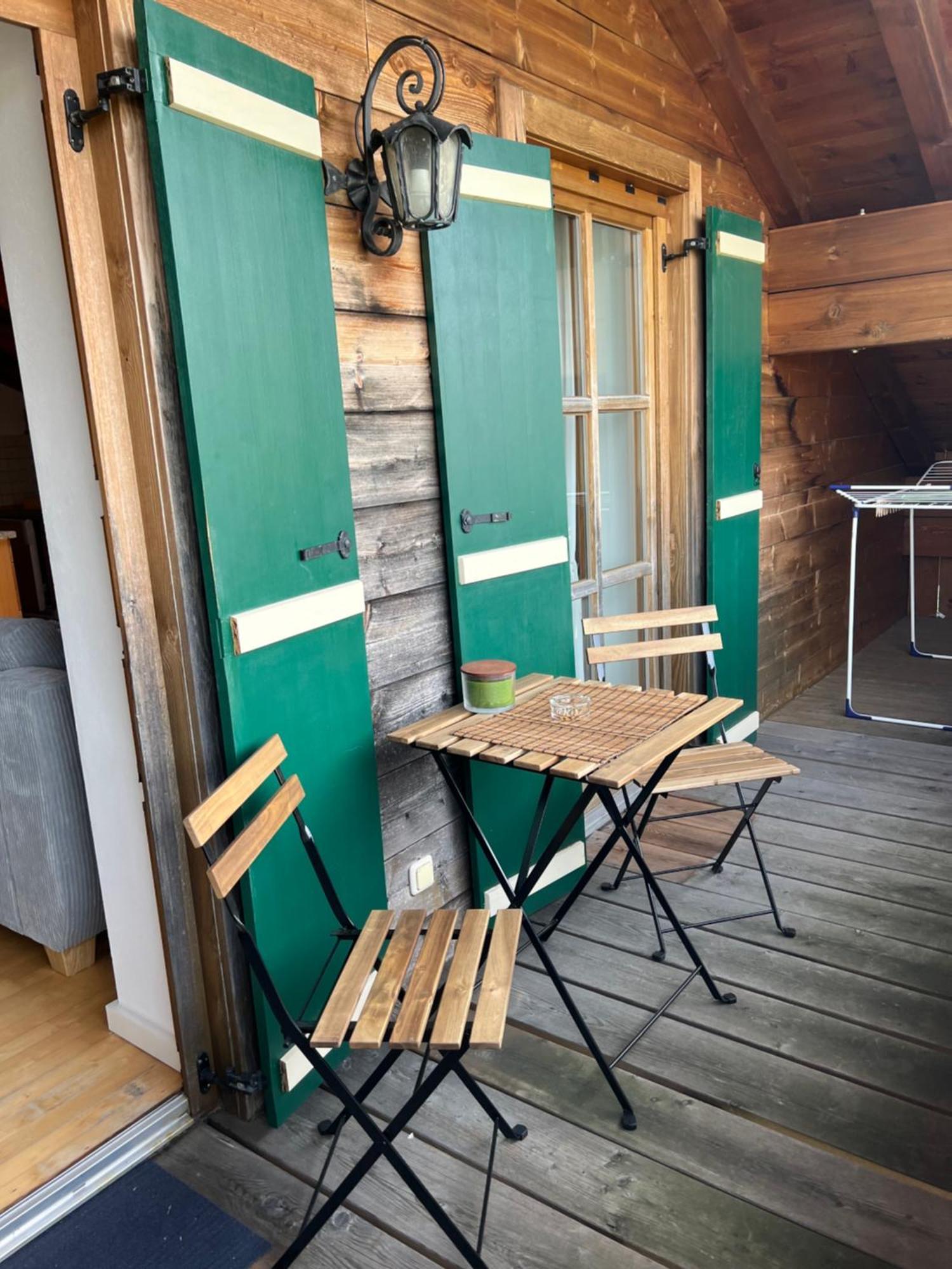 Gemuetliche Dachgeschosswohnung Mit Balkon ไอน์ริง ภายนอก รูปภาพ